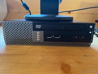 Počítač Dell zostava PC monitor - 2