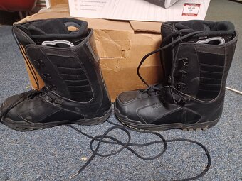 Predam snowboardove boty cca 46-47 - 2