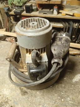 Brúska na parkety-dlážku - 2