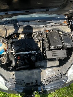 Rozpredám golf 5 1.9 tdi 77kw BLS - 2