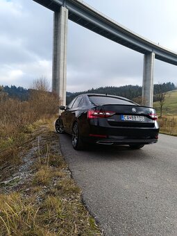 Škoda Superb Sportline sedan III, 2,0 TDI, 110 kw - 2