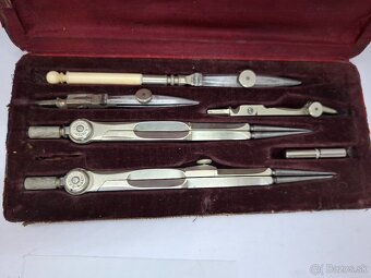 Predám starožitné kružidla D.R.Patent No.44741 - 2