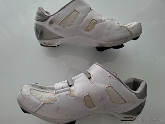 Cyklo tretry zn. SPECIALIZED SPIRITA, veľ. 42 - 2