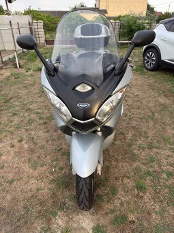 Predám Malaguti Spidermax GT500 - 2