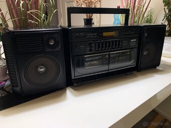 Predam radio boombox sanyo mw 232 top stav - 2