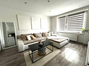 Tehlový 2- izbový byt v centre mesta Michalovce - 2