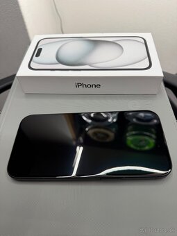 Predám iPhone 15 128gb - 2