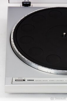 YAMAHA - TECHNICS TT-500  / direct drive, quartz automat - 2