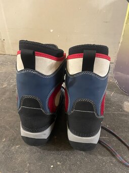 Snowboard junior obuv vel 34 - 2