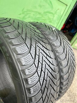 Zimné pneumatiky Pirelli 185/55R15 - 2