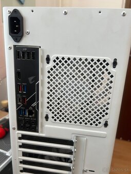 Predám Počítač i9-9900K 32GB DDR4 - 2