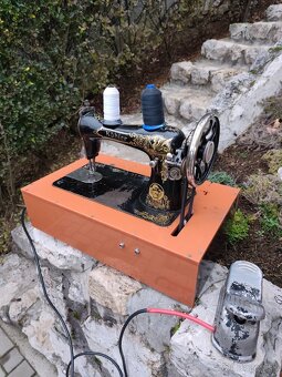 Funkčný šijací stroj, extra kusok - 2