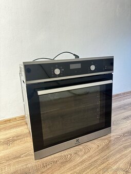 Vstavaná rúra ELECTROLUX - 2