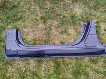 Kia Ceed I 1 ED 2006 - 2012 - Lavy prah podbeh - 2