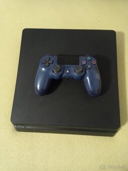 Ps4 slim - 2