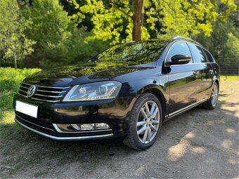 Volkswagen Passat B7 Variant 2.0 TDI Highline - 2