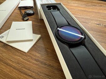 Samsung Galaxy Watch 4 44mm SM-R870 - 2