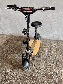 Elektrická kolobežka NITRO CRUISER 2000 Gold - 2