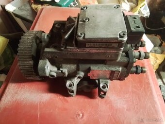 VSTREKOVACIE čERPADLO 2.5 TDI 120 KW BGD 059 130 106 M - 2
