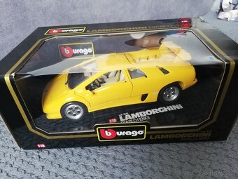 1:18 LAMBORGHINI Diablo 1990 - 2