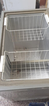 Mraziaci box 240 L - 2