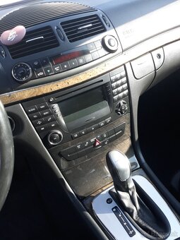Predám mercedes E 211 - 2