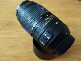 Nikon DX AF - S Nikkor 55-300mm 1: 4.5- 5.6 G ED VR - 2