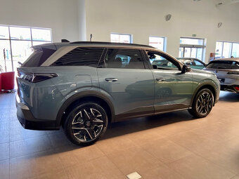 PEUGEOT 5008 ALLURE Hybrid 48V 145k e-DCS6 - 7 miestne - 2
