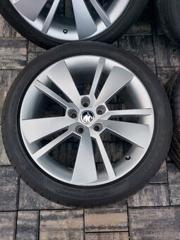 5x112 R18 ŠKODA SUPERB - 2
