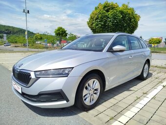 Škoda Octavia Combi 2.0 TDI Business DSG 110kw / 2022 - 2