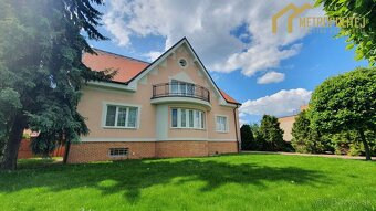 Znížená cena - LUXUSNÁ VILA PRE NAJNÁROČNEJŠÍCH - Top ponuka - 2