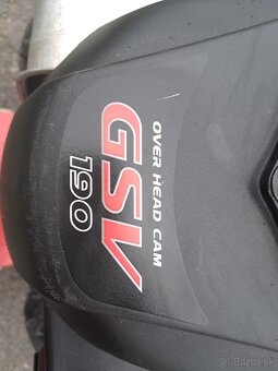 Malotraktor Vari s motorom honda gsv 190 - 2