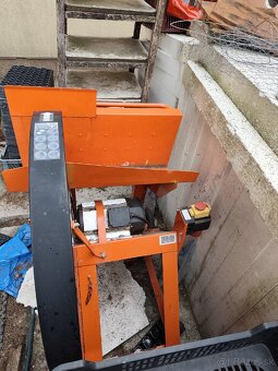 Okružná píla powersaw, cirkular - 2