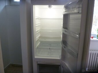 kombinovana chladnicka Whirlpool - 2