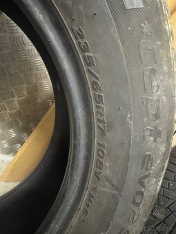 Hankook 235/65 R17 108V - 2