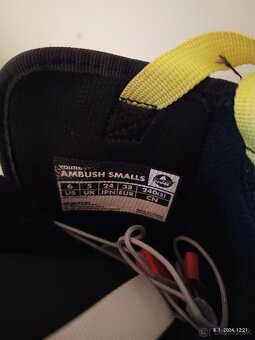 zanovne snowboard topanky BURTON velkost 37 - 2