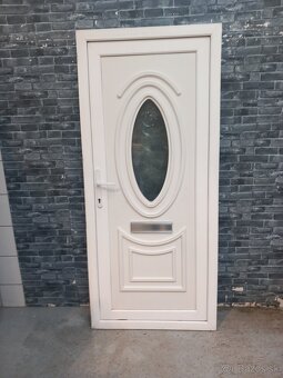 Plastové dvere č.88. 90x204cm Ľ - 2