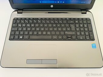 Šikovný notebook HP 250 G3 - 2