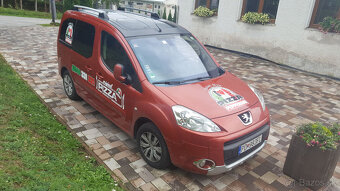 ČAŠNÍK - ČAŠNÍČKA  NITRIANSKE RUDNO - 2