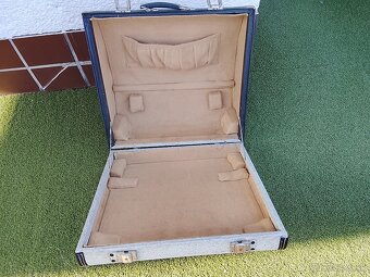 Kufor na akordeon-harmoniku - 2