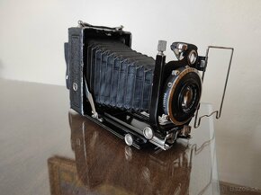Starý fotoaparát Compur - 2