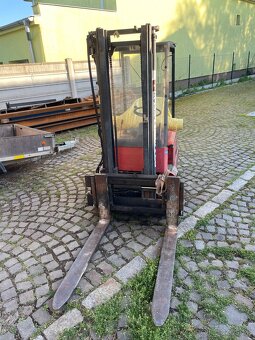 Vysokozdvižný vozík Linde E15 - 2