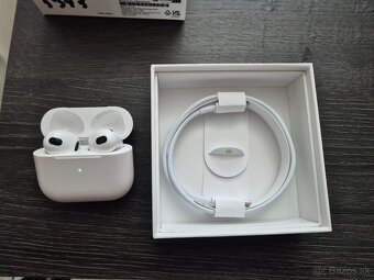 Apple AirPods 3 - 2