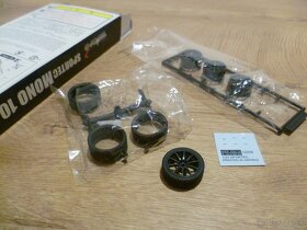 Fujimi 19'' Sportec Mono 10 1/24 - 2