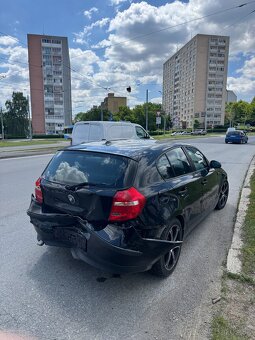 BMW e87 / 118d - po nehode - 2