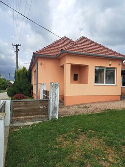 Na predaj rodinný dom Koplotovce len 5,8km od Hlohovca - 2