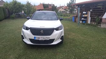 Peugeot 2008 GT-Line 130k EAT8, TOP stav - 2