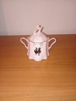 Rúžový porcelán - 2