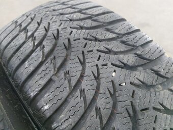 205/60R16 KUMHO zimne pneumatiky - 2