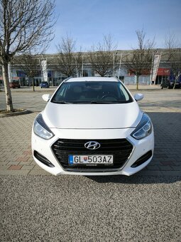 Hyundai i40 CW 1,7 CRDi/ 104 kW - 2